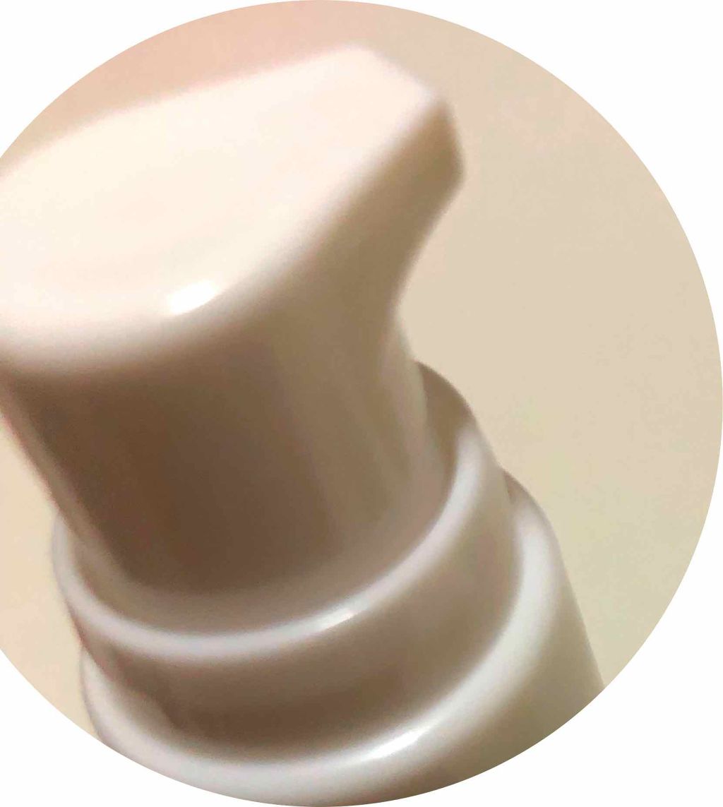 マットシフォン UVリキッドファンデ 02 ライトオークル(Light Ochre)/KiSS/リキッドファンデーションを使ったクチコミ（2枚目）