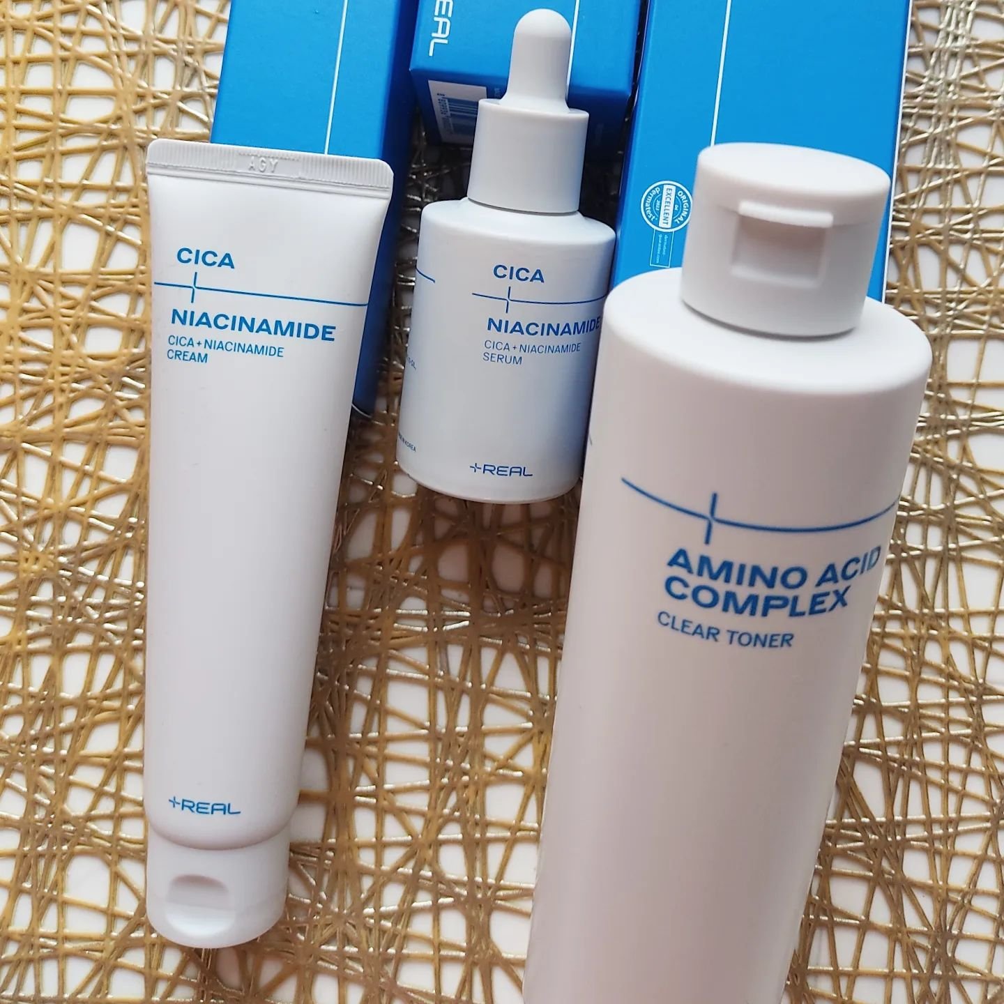 シカ+ナイアシンアミドクリーム/+REAL/フェイスクリームを使ったクチコミ（1枚目）