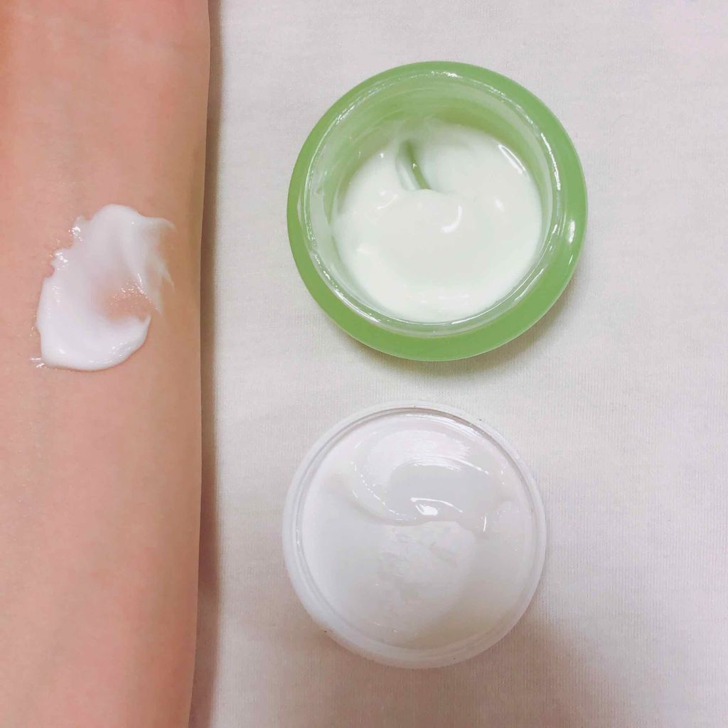 KINUHADAモイスト保湿クリーム/セリア/フェイスクリームを使ったクチコミ（2枚目）