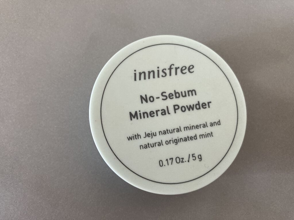 ノーセバム ミネラルパウダー/innisfree/ルースパウダーを使ったクチコミ（1枚目）