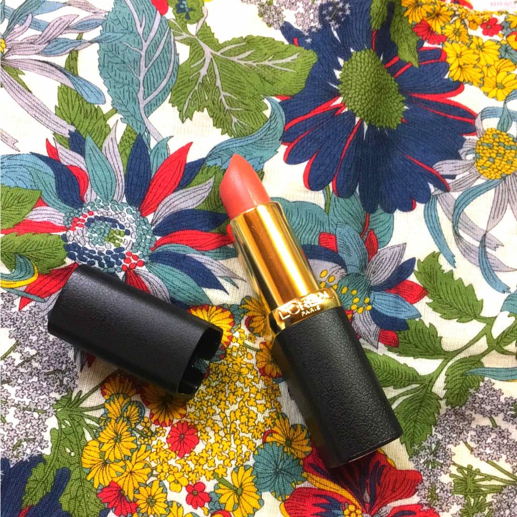 カラーリッシュモイストマットN/ロレアル パリ/口紅を使ったクチコミ（1枚目）