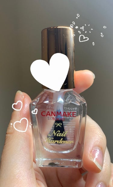  
【使った商品】キャンメイク　カラフルネイルズ　NNH
【使用感】サラサラしていました💅
【良いところ】塗りやすく、ちゅるちゅるな爪に仕上がるところ🫶🤍

#キャンメイク#CANMAKE#ネイル#ベースコート#プチプラ
の画像 その0