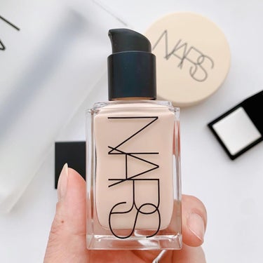 ライトリフレクティング ファンデーション 02164/NARS/リキッドファンデーションを使ったクチコミ（3枚目）