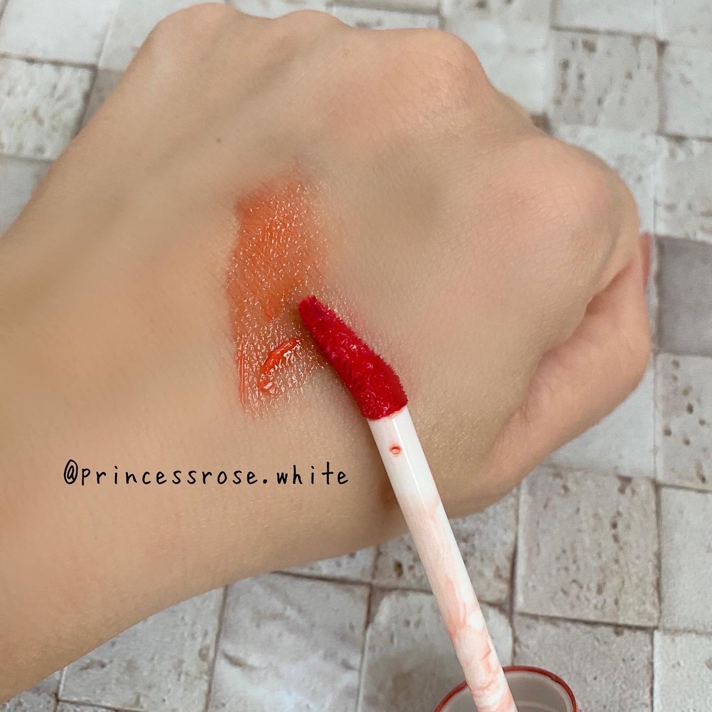 アピュー ジューシーパン ティント/A’pieu/リップティントを使ったクチコミ(3枚目)