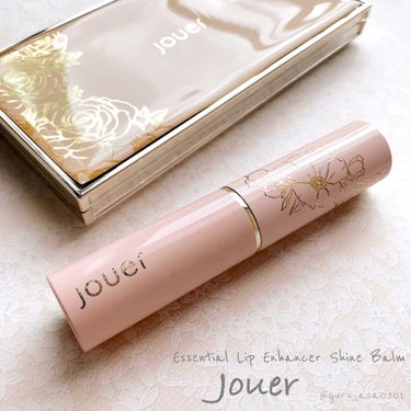 Jouer Cosmetics Jouer Essential Lip Enhancer Shine Balm のクチコミ「\ココフラみたいな塗り心地/
ローズの香りがする透け感リップ🥀
《Jouer》
Essenti.....」（1枚目）