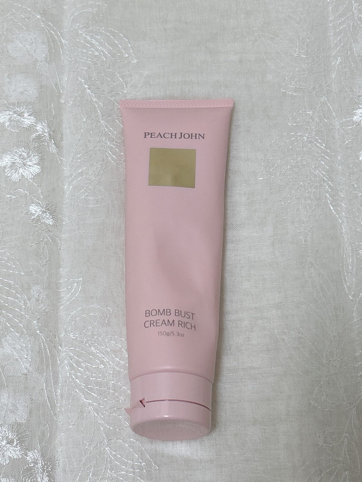 ボムバストクリーム　リッチ/PEACH JOHN/バストケア・ヒップケアを使ったクチコミ（1枚目）
