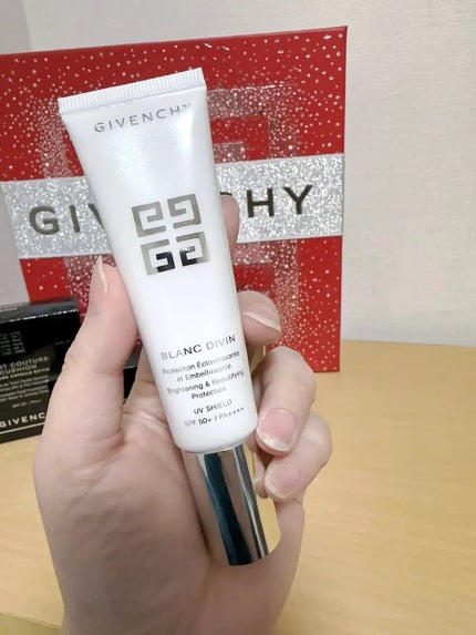 ブラン ディヴァン UV シールド/GIVENCHY/化粧下地を使ったクチコミ(3枚目)