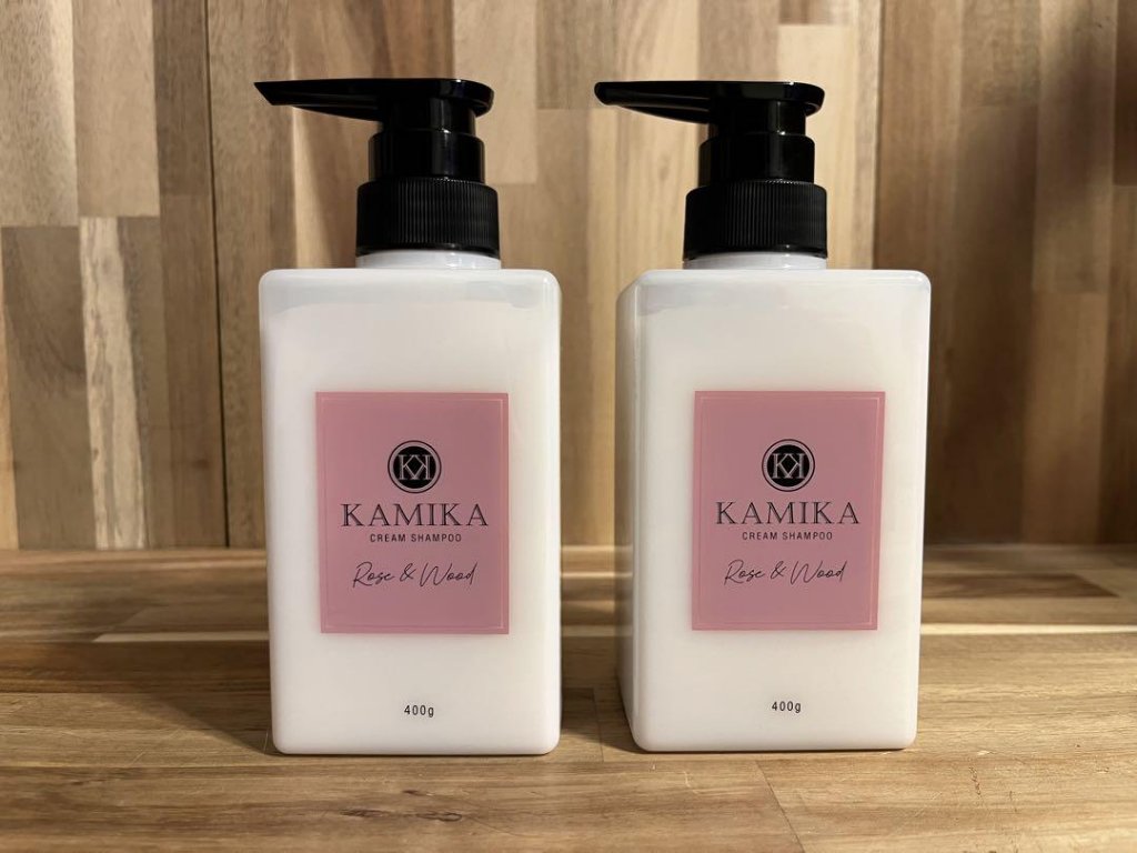 KAMIKA カミカ クリームシャンプー 400ｇ 2本 ローズ＆ウッドの香り-