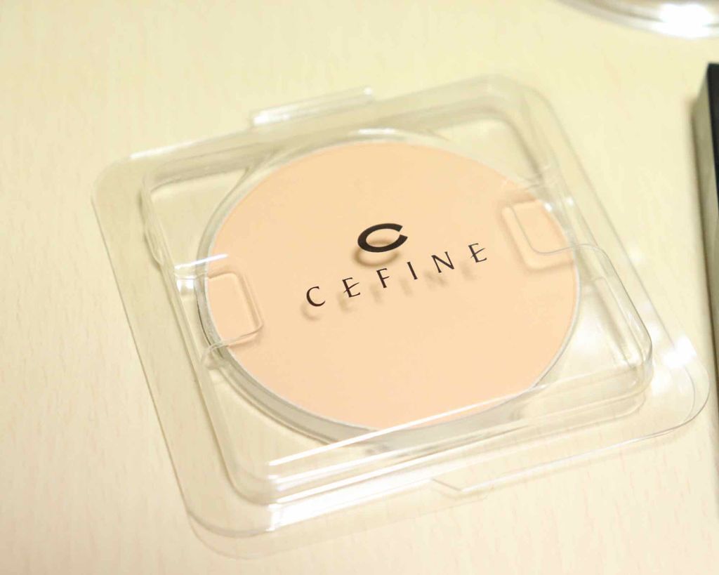 シルクウェットパウダー/セフィーヌ/パウダーファンデーションを使ったクチコミ（1枚目）