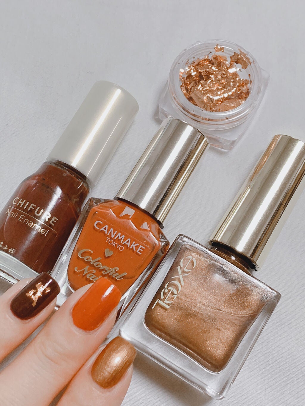 カラフルネイルズ/キャンメイク/マニキュアを使ったクチコミ(4枚目)