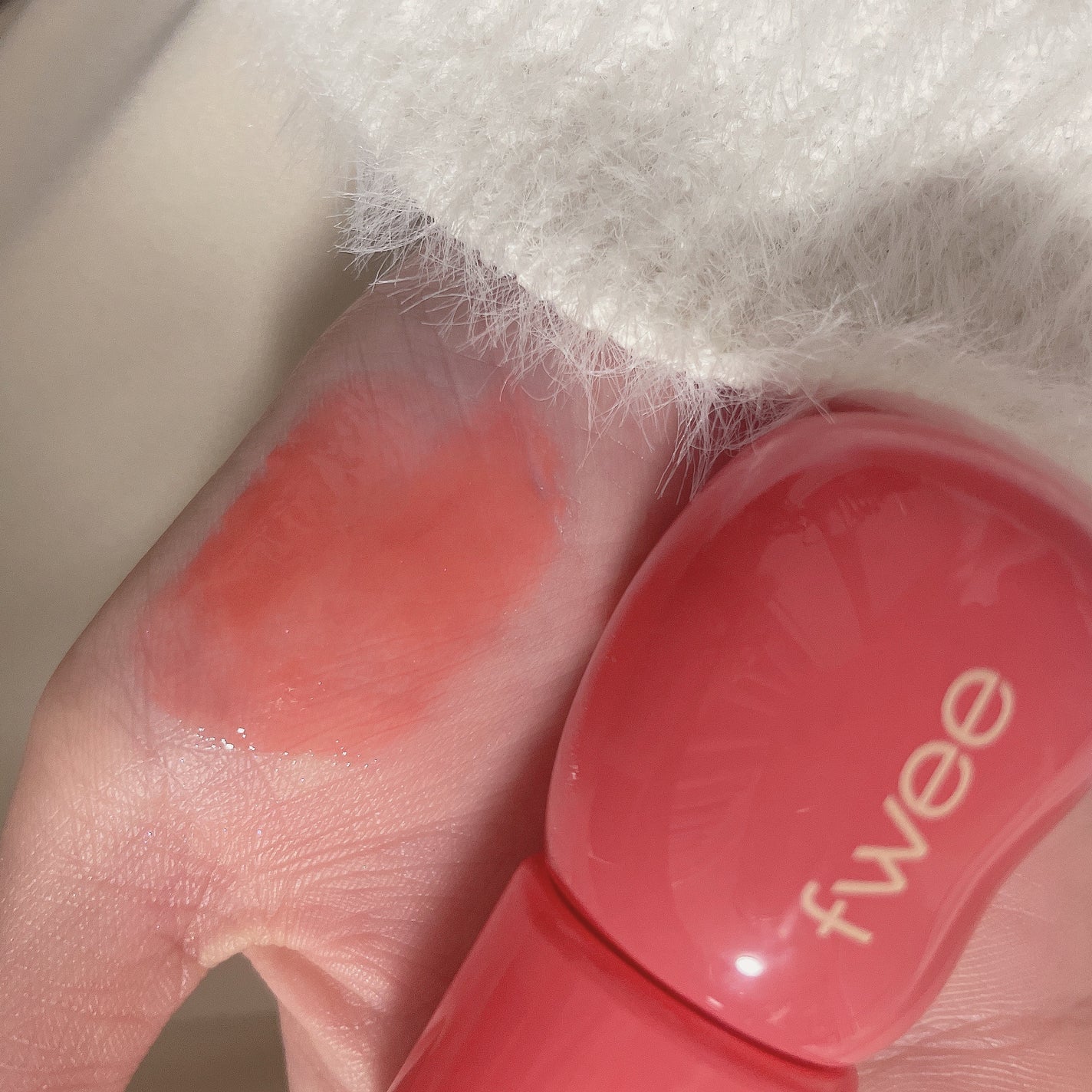 フィー 3Dボリューミンググロス/fwee/リップグロスを使ったクチコミ(1枚目)