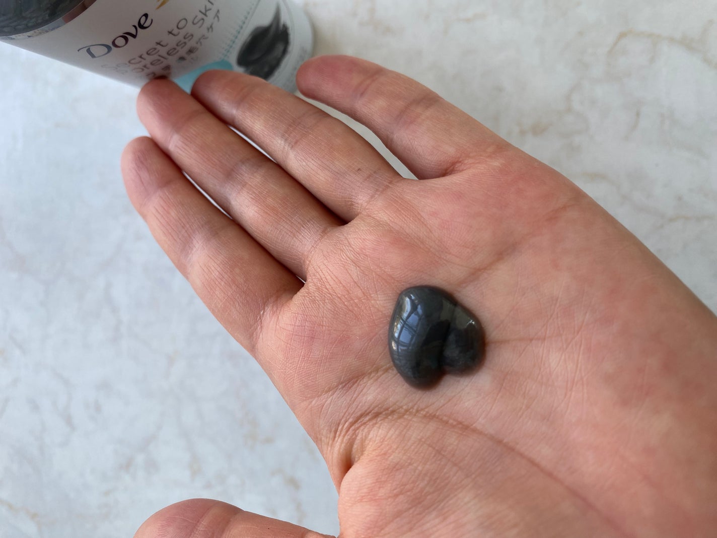 ダヴ 吸着毛穴ケア 洗顔ジェル/ダヴ/その他洗顔料を使ったクチコミ(2枚目)