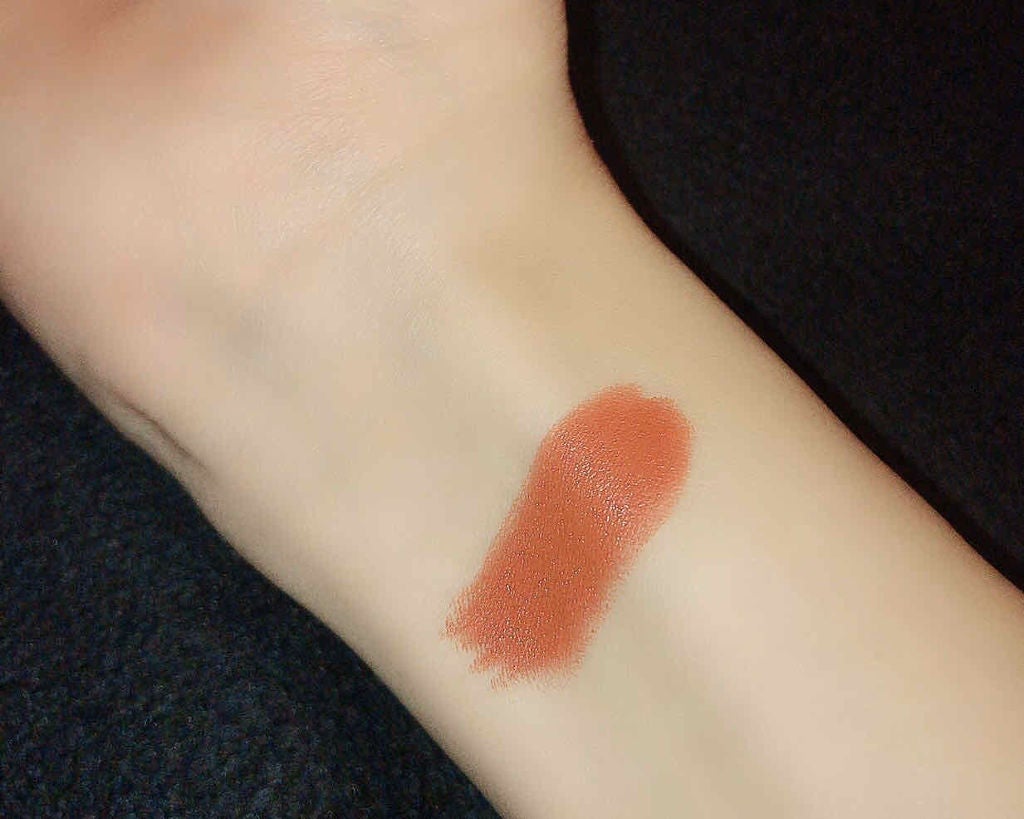 ルージュ ピュールクチュール ヴェルニ ヴィニルクリーム/YVES SAINT LAURENT BEAUTE/口紅を使ったクチコミ(2枚目)