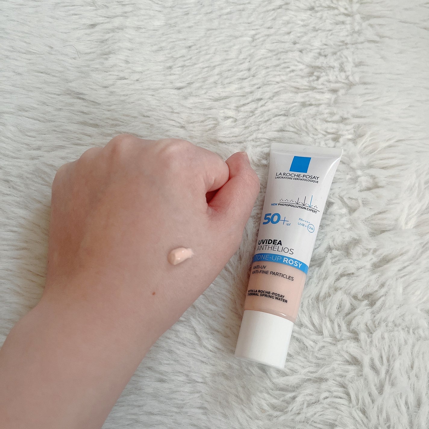 UVイデア XL プロテクショントーンアップ ローズ/ラ ロッシュ ポゼ/日焼け止めクリームを使ったクチコミ(3枚目)