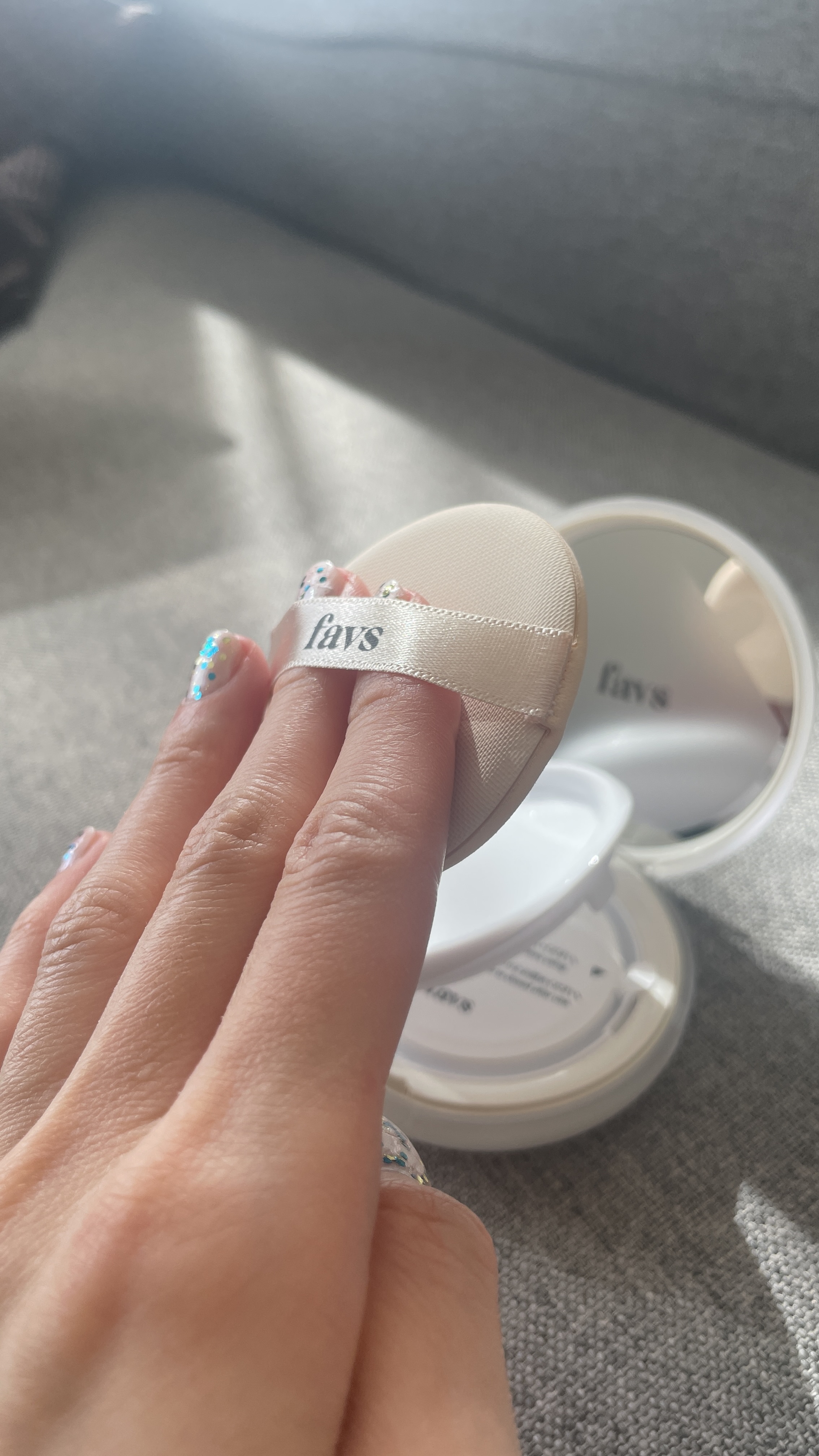 カーミンググロウアップクッションファンデーション バニラ/favs/リキッドファンデーションを使ったクチコミ（3枚目）