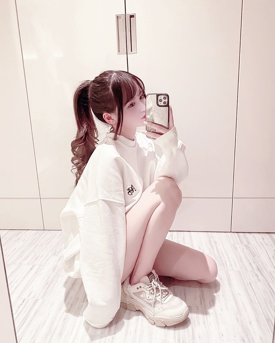 さわ 少しの間活動休止 on LIPS 「顔出しの時間遅らせます🙇♀申し訳ございませんですが、その時間..」(1枚目)