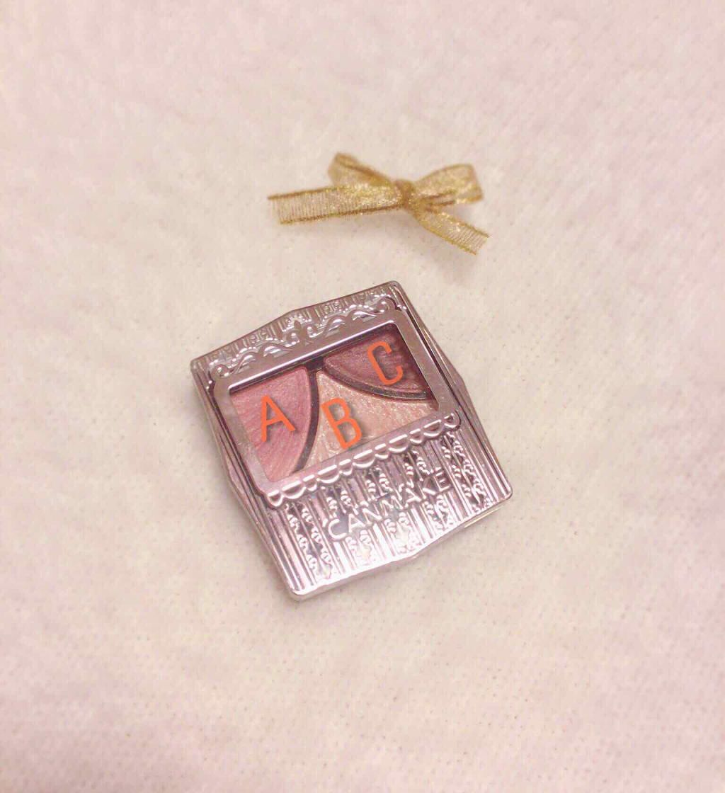 ジューシーピュアアイズ/キャンメイク/アイシャドウパレットを使ったクチコミ(2枚目)