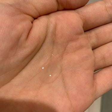 白潤プレミアム　しっとりタイプ

化粧水が皮膚に染み付いて密着する感じがとてもいい…！✨

化粧水がとっても気持ち良い！

この価格でホワイトトラネムキ酸配合はすごい！✨
美白にもいいし、シミ、そばかすにも効く！

できてしまったシミは仕方ないけど、できないように予防する意味でも毎日の習慣大切！

知らなかったからこの化粧水に出逢えてありがたい✨


以下引用-------

シミの元 メラノサイトにアプローチする、美容液級の薬用美白化粧水

うるおいと白さにこだわる、美容液のようなさっぱりタイプの薬用美白化粧水

美白有効成分としてホワイトトラネキサム酸、グリチルリチン酸2Kを配合

肌保湿成分としてビタミンC誘導体、ビタミンE、うるおい成分として2種のヒアルロン酸を配合

健康な素肌と同じ弱酸性

肌へのやさしさに配慮した、無香料・無着色・鉱物油フリー・アルコール（エタノール）フリー・パラベンフリー
内容量：170ml

---------の画像 その2