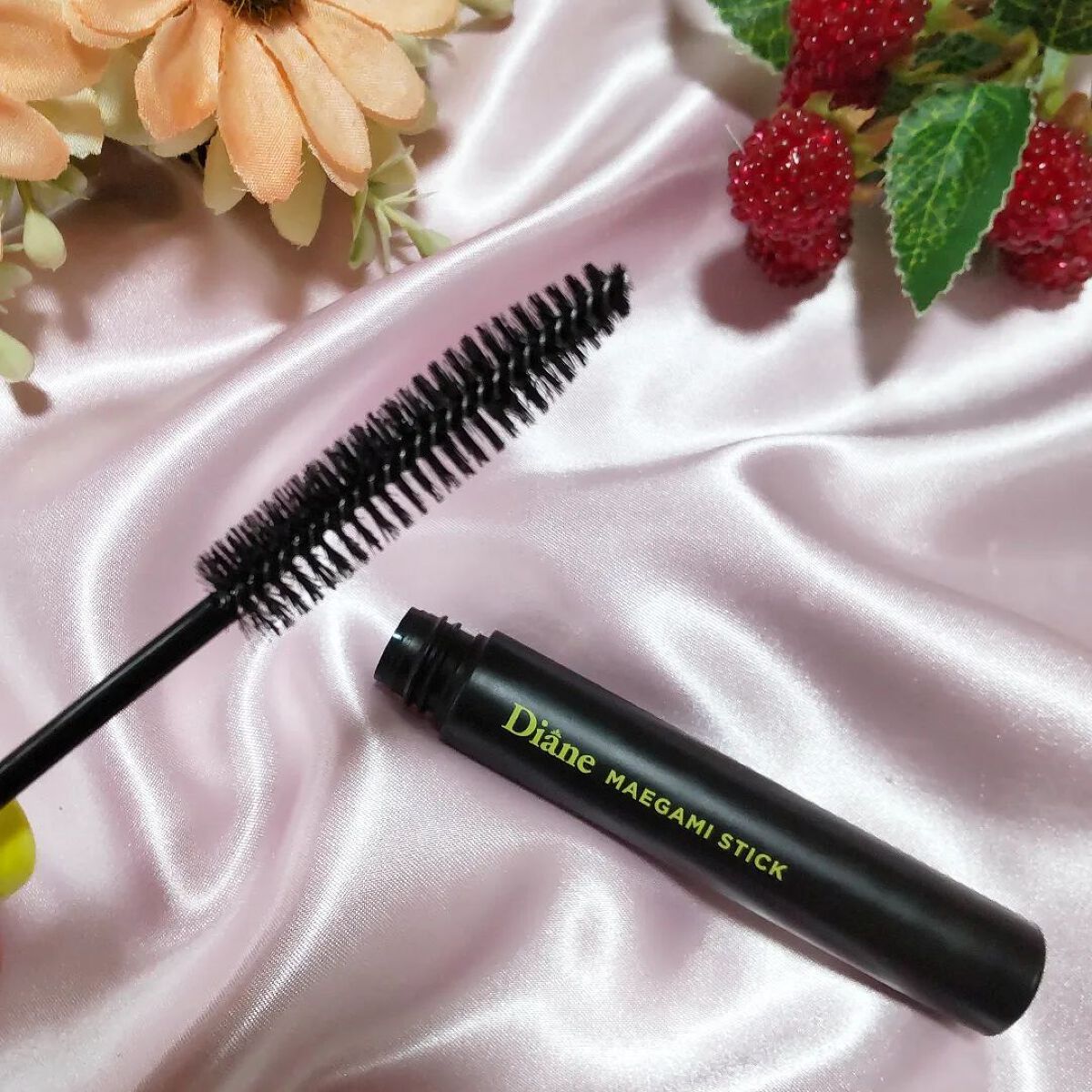 MAEGAMI スティック〈ストレート〉フローラル&ベリー の香り/ダイアン/その他スタイリングを使ったクチコミ(2枚目)