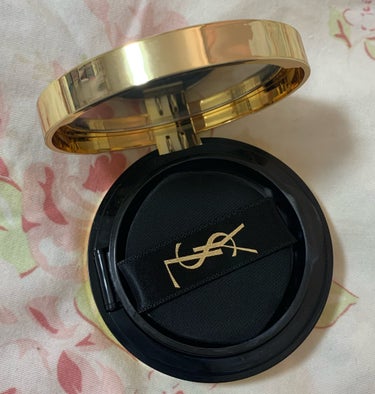 YVES SAINT LAURENT BEAUTE ラディアント タッチ グロウパクトのクチコミ「YVES SAINT LAURENT BEAUTE　
ラディアント タッチ グロウパクト

パ.....」（2枚目）