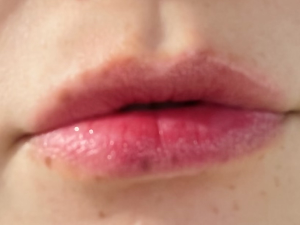 ラスティングリップコート 01 クリア/スウィーツ スウィーツ/リップオイルを使ったクチコミ（2枚目）