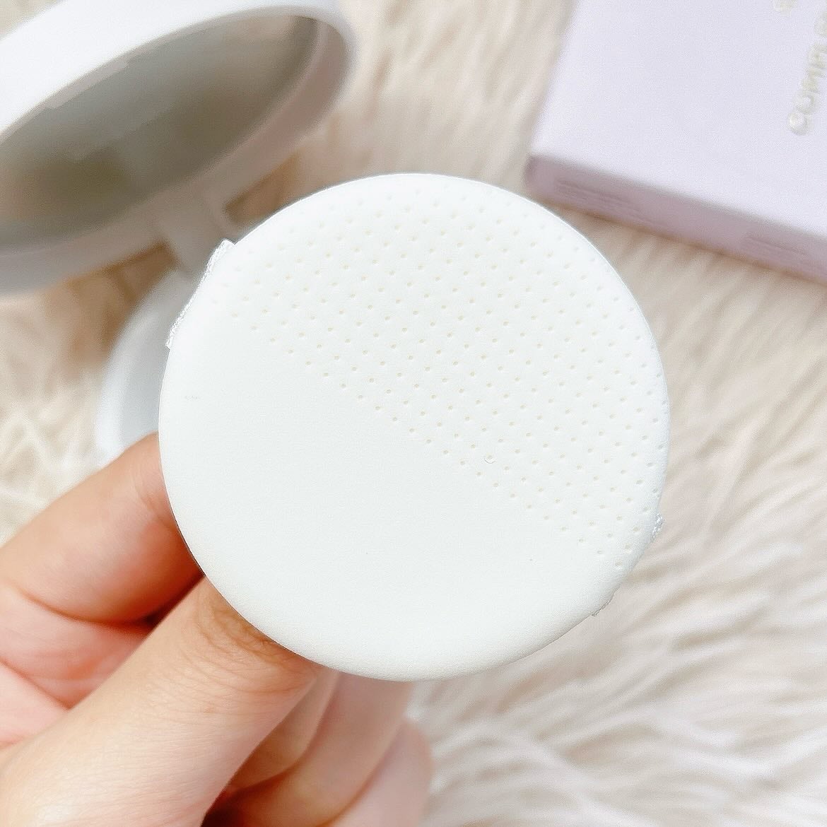 コンプリメントシリーズクッション 紫色(ボラ)/Ameli/クッションファンデーションを使ったクチコミ(4枚目)