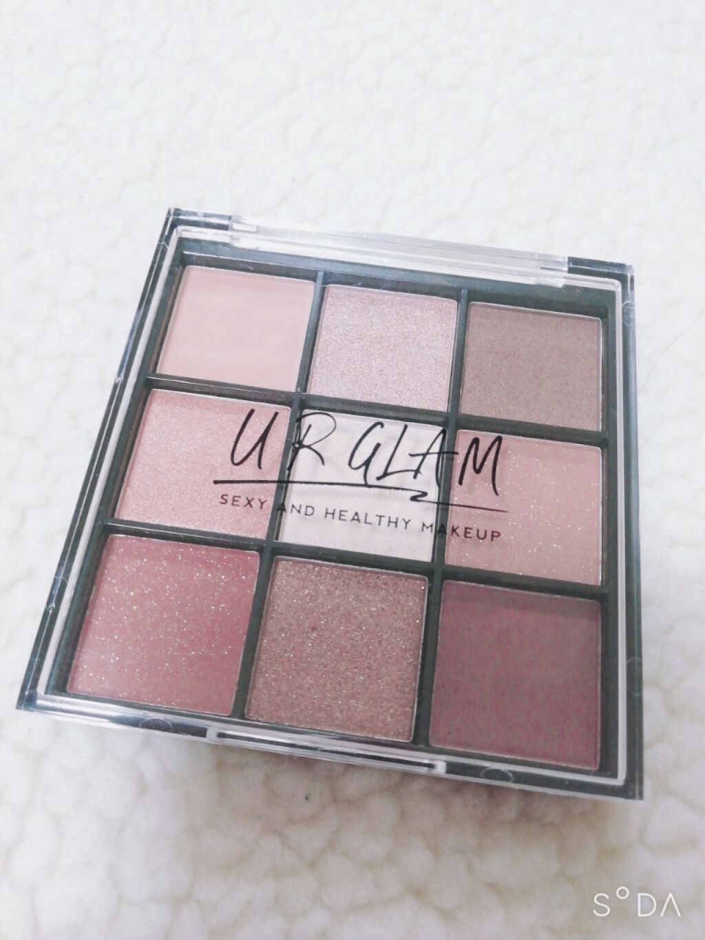 UR GLAM BLOOMING EYE COLOR PALETTE/U R GLAM/アイシャドウパレットを使ったクチコミ(1枚目)