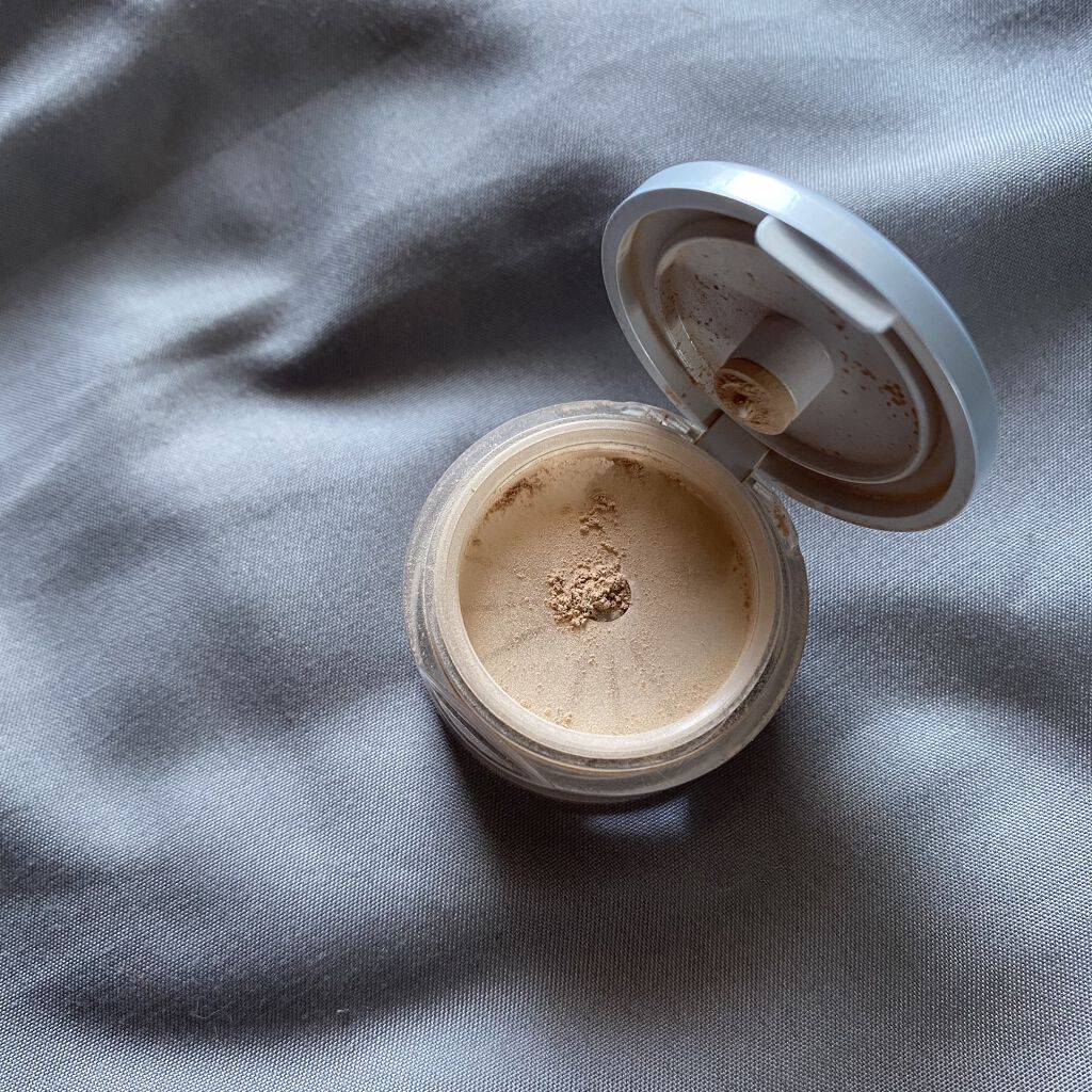 薬用コンシーラー アクネプロテクター/ONLY MINERALS/パウダーコンシーラーを使ったクチコミ（2枚目）