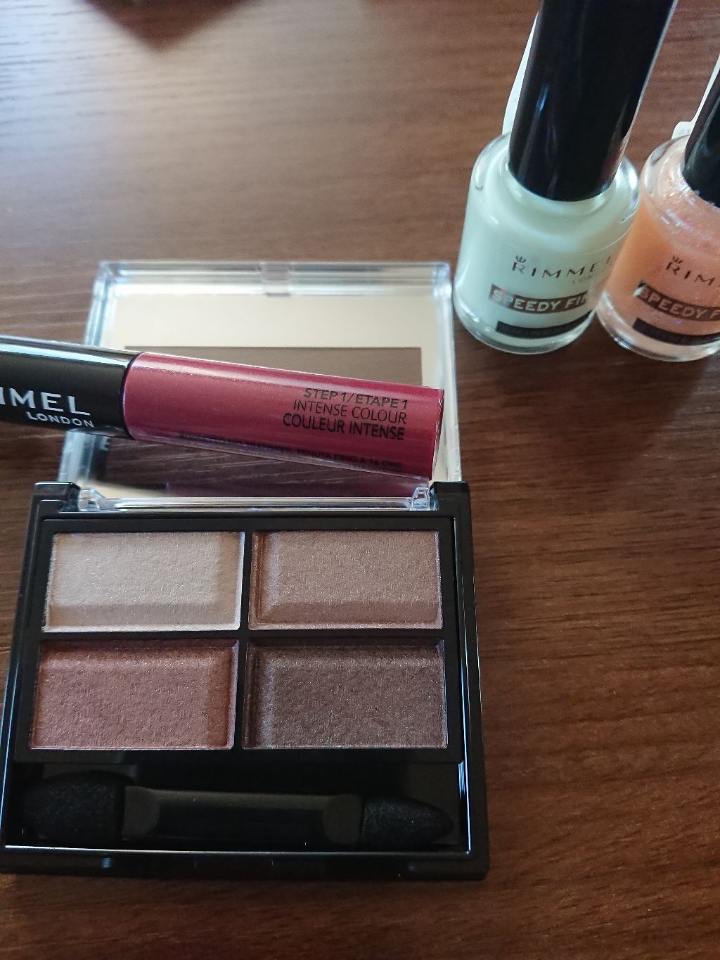 ロイヤルヴィンテージ アイズ/リンメル ロンドン/アイシャドウパレットを使ったクチコミ(3枚目)