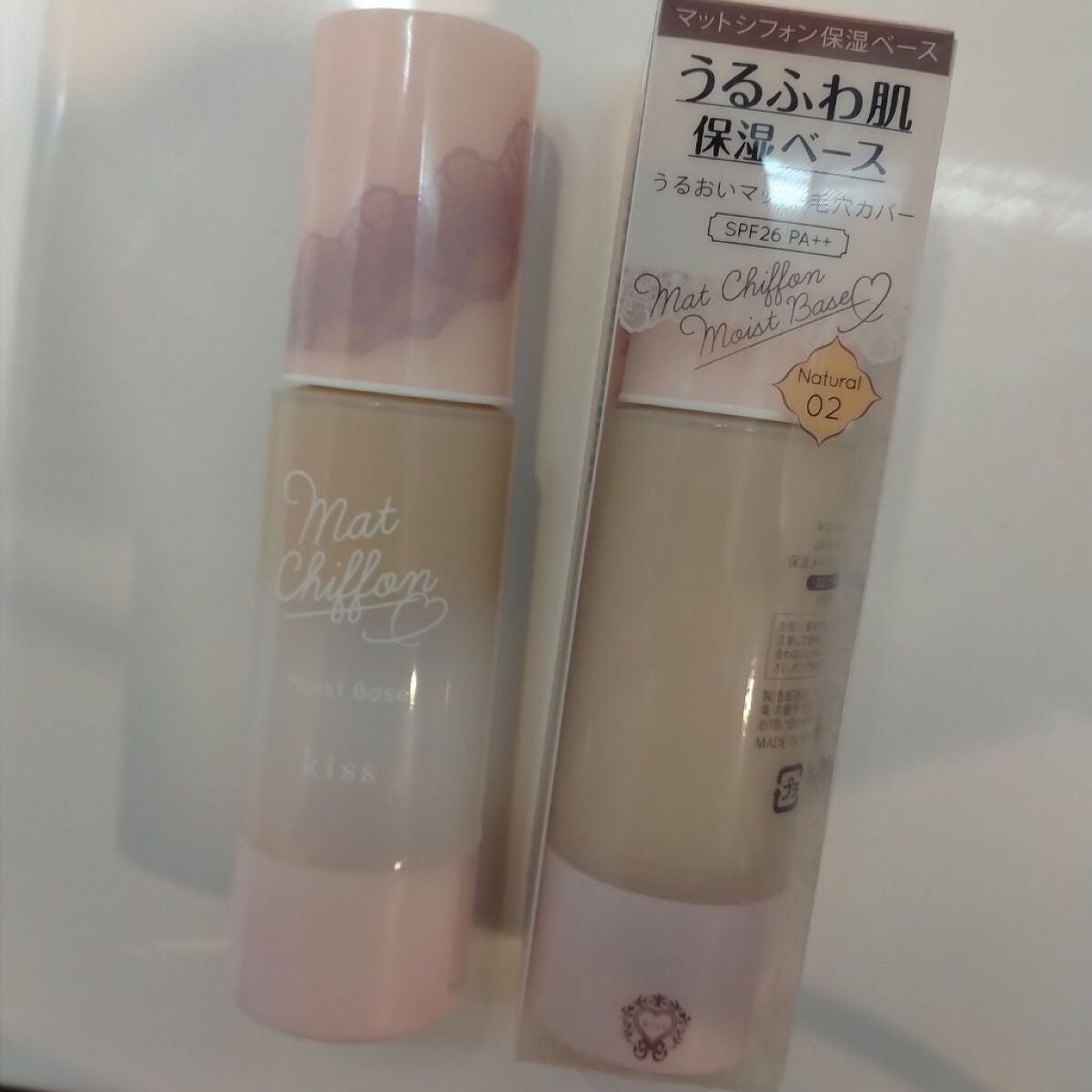 マットシフォンUVモイストベース/KiSS/化粧下地を使ったクチコミ(1枚目)