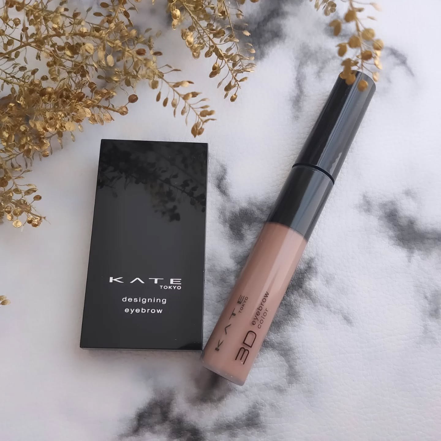 ケイト デザイニングアイブロウ3D/KATE/パウダーアイブロウを使ったクチコミ（2枚目）