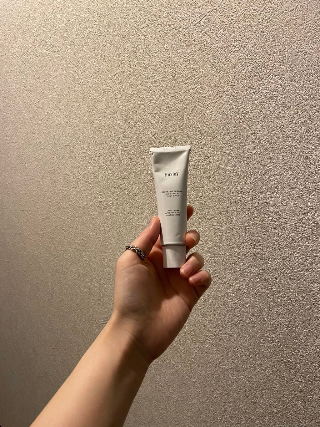 ハンドクリーム;ベルベットタッチ/Huxley/ハンドクリームを使ったクチコミ(2枚目)