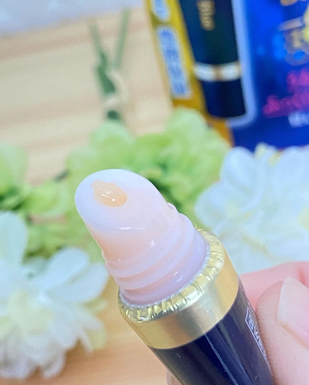 ニベア ロイヤルブルーリップ 濃密美容ケア/ニベア/リップ美容液を使ったクチコミ(4枚目)