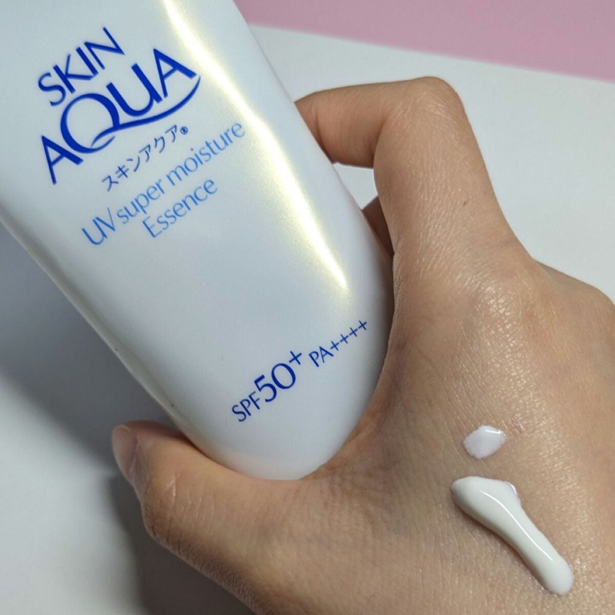 スーパーモイスチャーエッセンス/スキンアクア/日焼け止め・UVケアを使ったクチコミ(2枚目)
