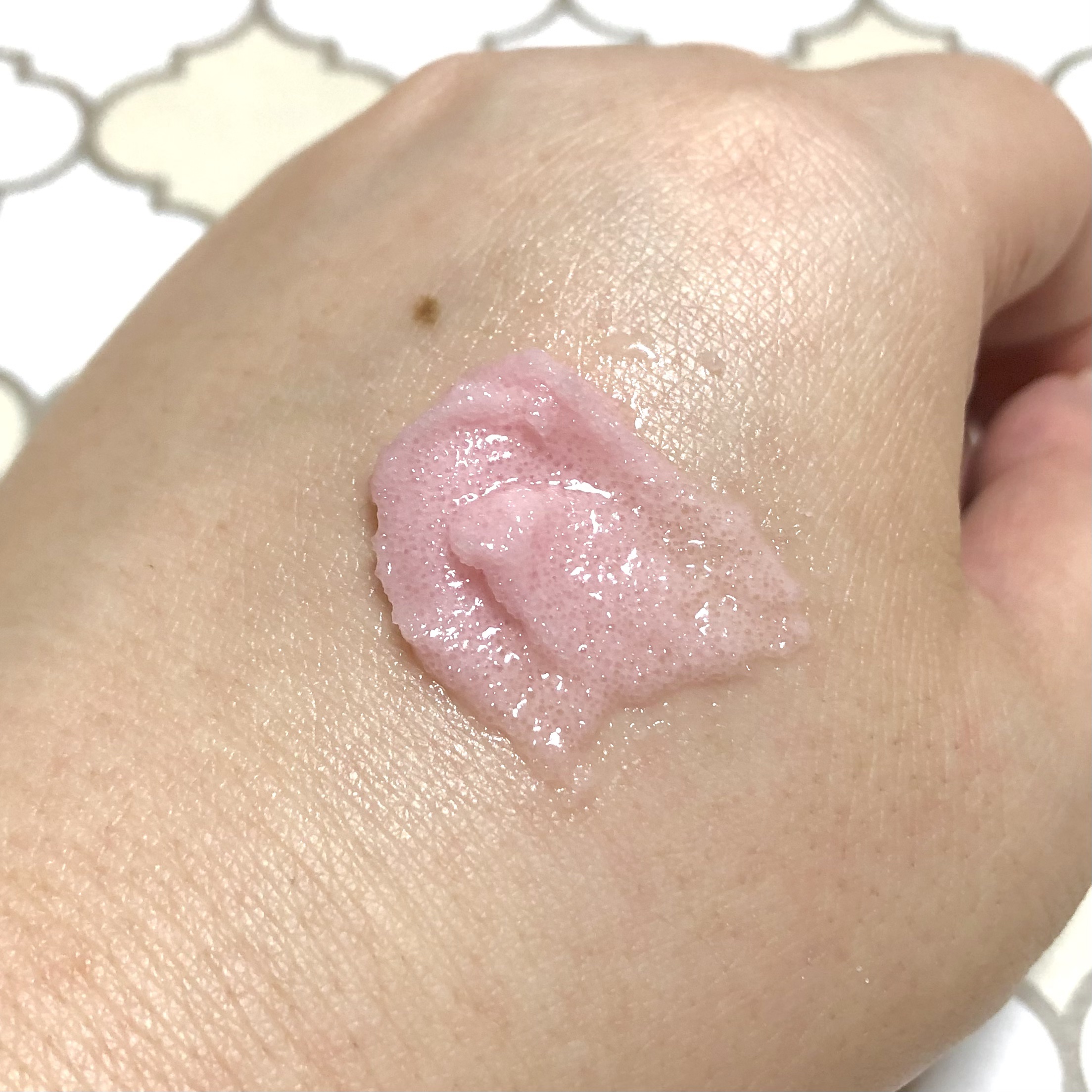 Q+Me スウィート ボム タラソ スクラブ/AGARISM/バスト・ヒップケアを使ったクチコミ（3枚目）