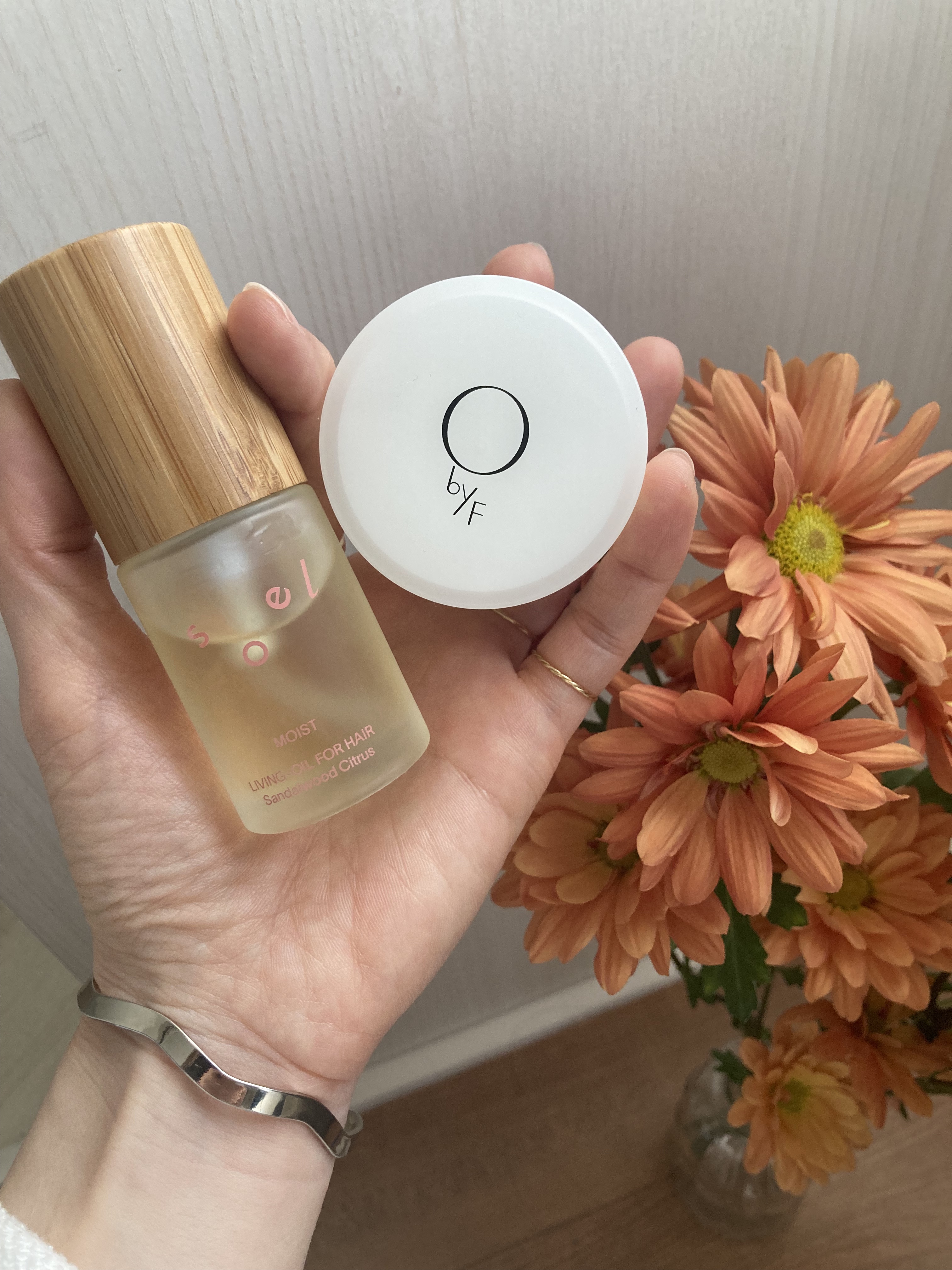 soel ソエル　サンダルウッドシトラス　スタイリング剤　ヘアオイル2点セット♪ soel LIVING-OIL SKINCARE】LIVING-OIL フォーヘア サンダル