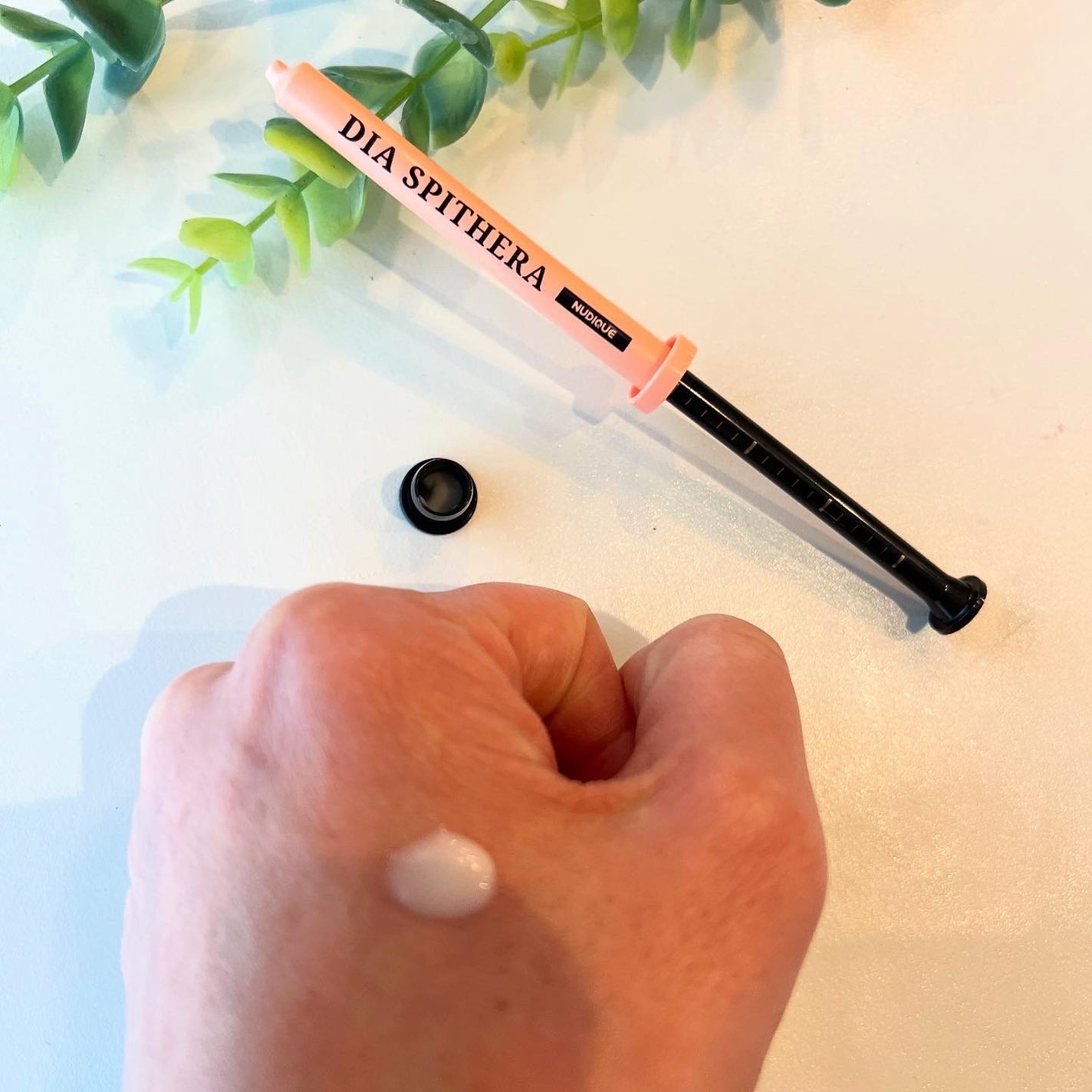 ダイヤスピキュール/NUDIQUE/美容液を使ったクチコミ(4枚目)