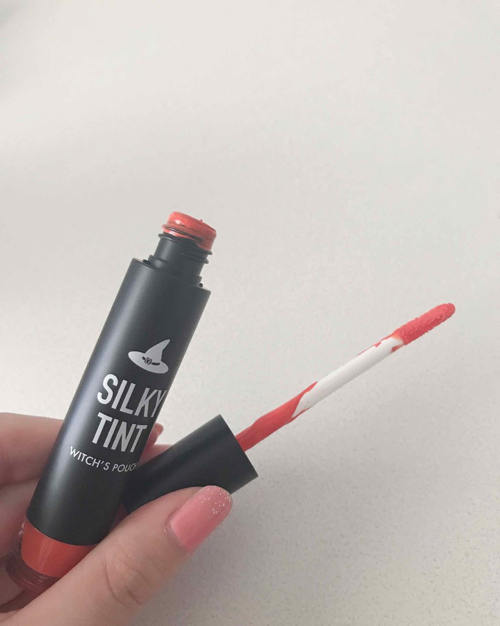 シルキーティント 03マンダリンガーネット/Witch's Pouch/リップティントを使ったクチコミ（2枚目）