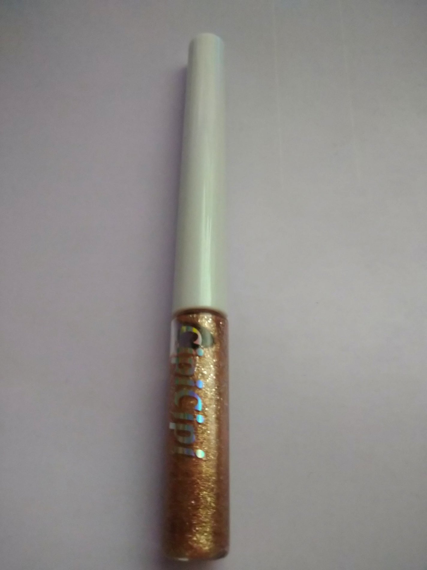 グリッター イルミネーションライナー R/CipiCipi/リキッドアイライナーを使ったクチコミ(1枚目)