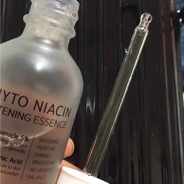 PHYTO NIACIN WHITENING ESSENCE/ナチュラルパシフィック/美容液を使ったクチコミ（3枚目）