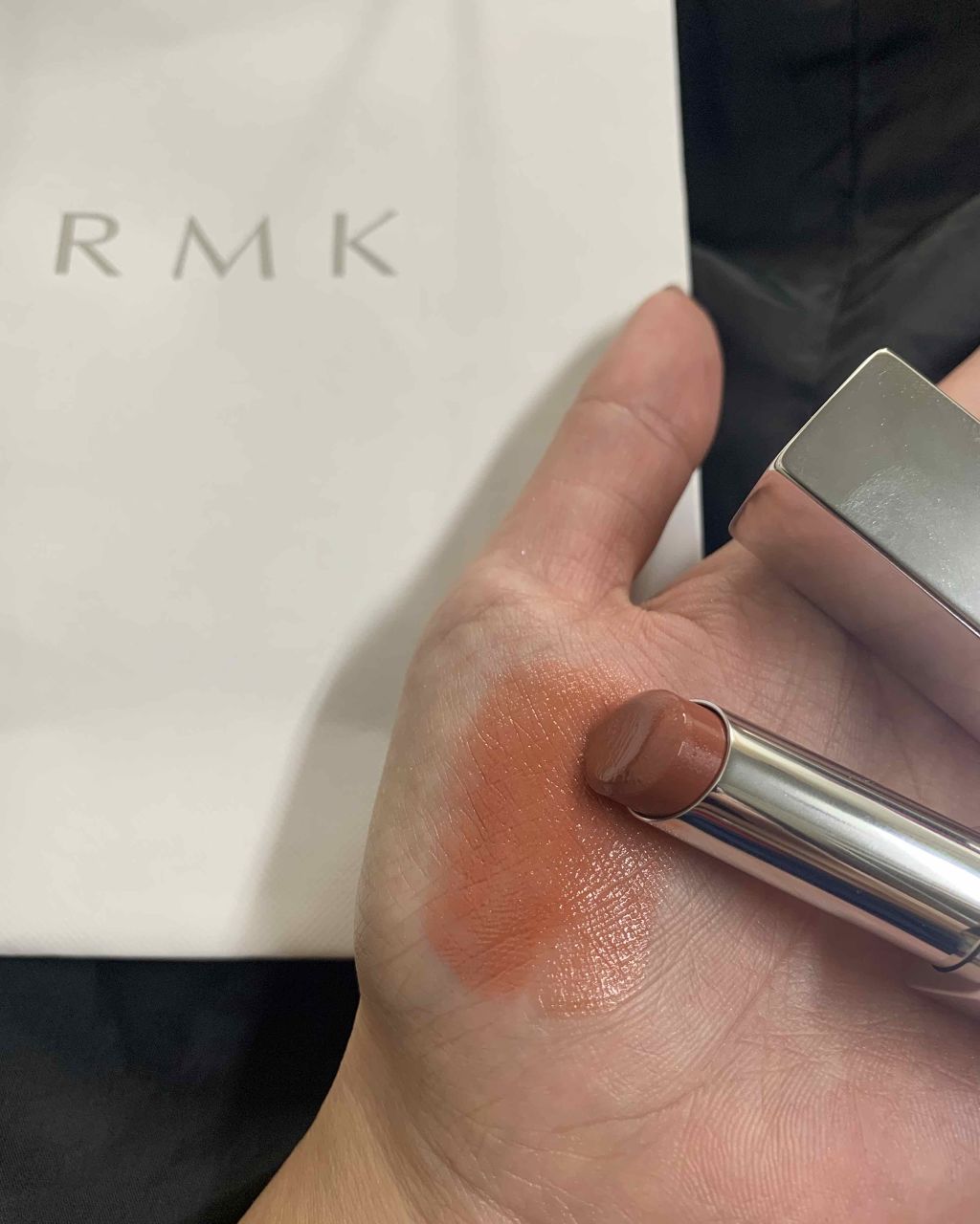 リップスティック コンフォート エアリーシャイン/RMK/口紅を使ったクチコミ(2枚目)