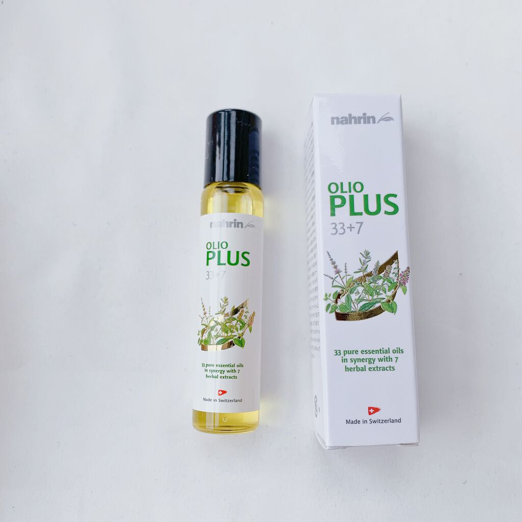 ○nahrin   ハーブオイル33+7 ロールオン



リフレッシュしたい時にサッと塗れるアロマオイル

ロールオンタイプなので塗りやすい

ハーブの香りでとてもスッキリ
スーッとする感じもするので朝目が覚める

コンパクトサイズなので