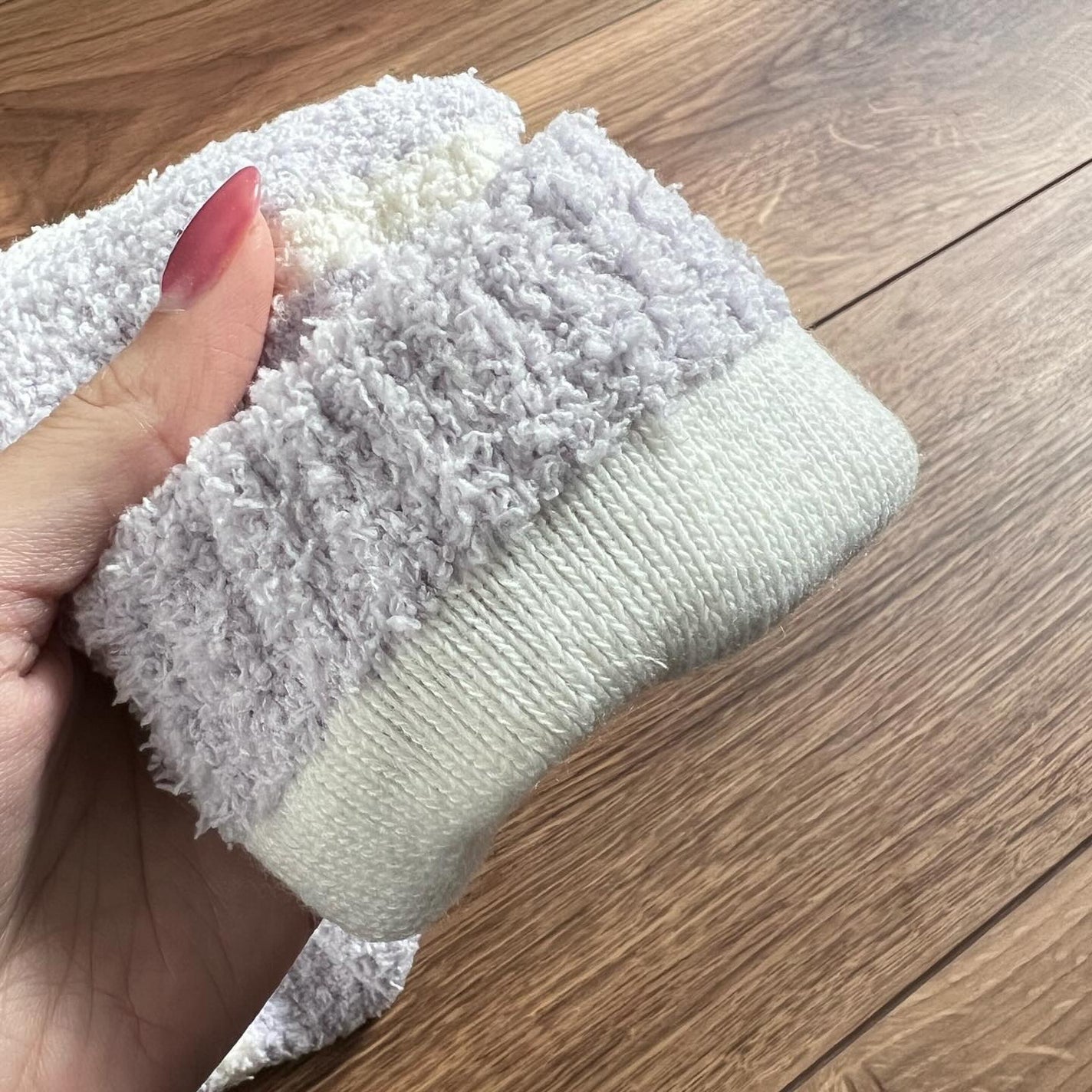 M♡フォロバ on LIPS 「-————————i.Dぽかぽかカイロソックス-———————..」(6枚目)