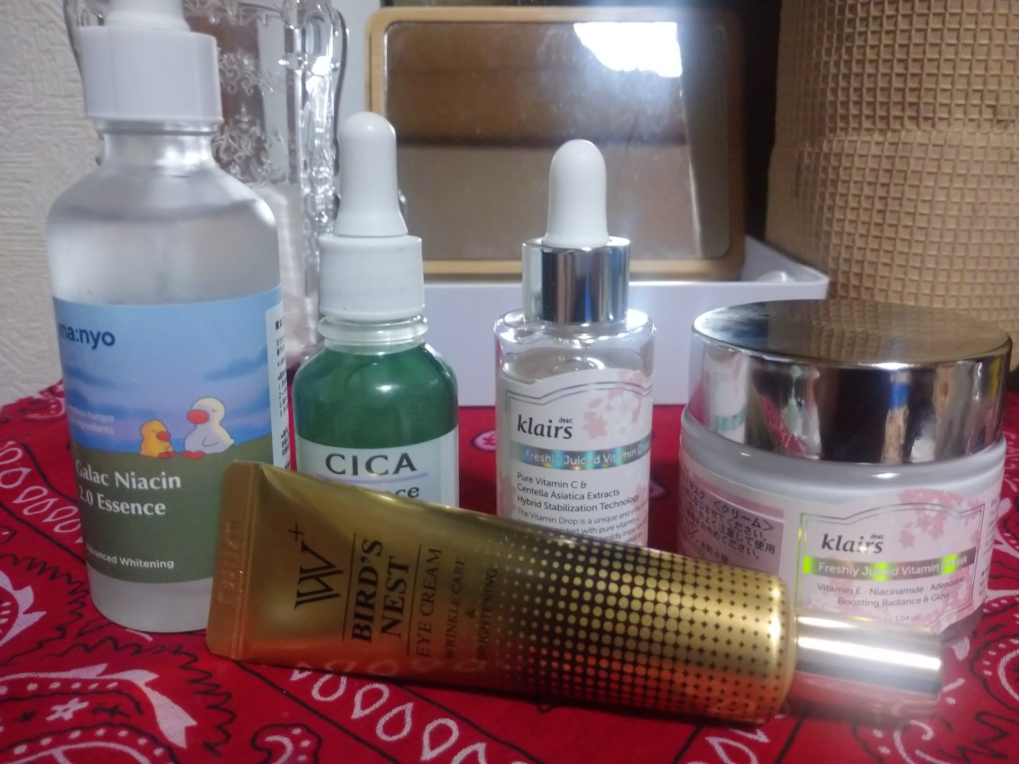 ウミツバメの巣W+アイクリーム/SNP/アイケア・アイクリームを使ったクチコミ（3枚目）