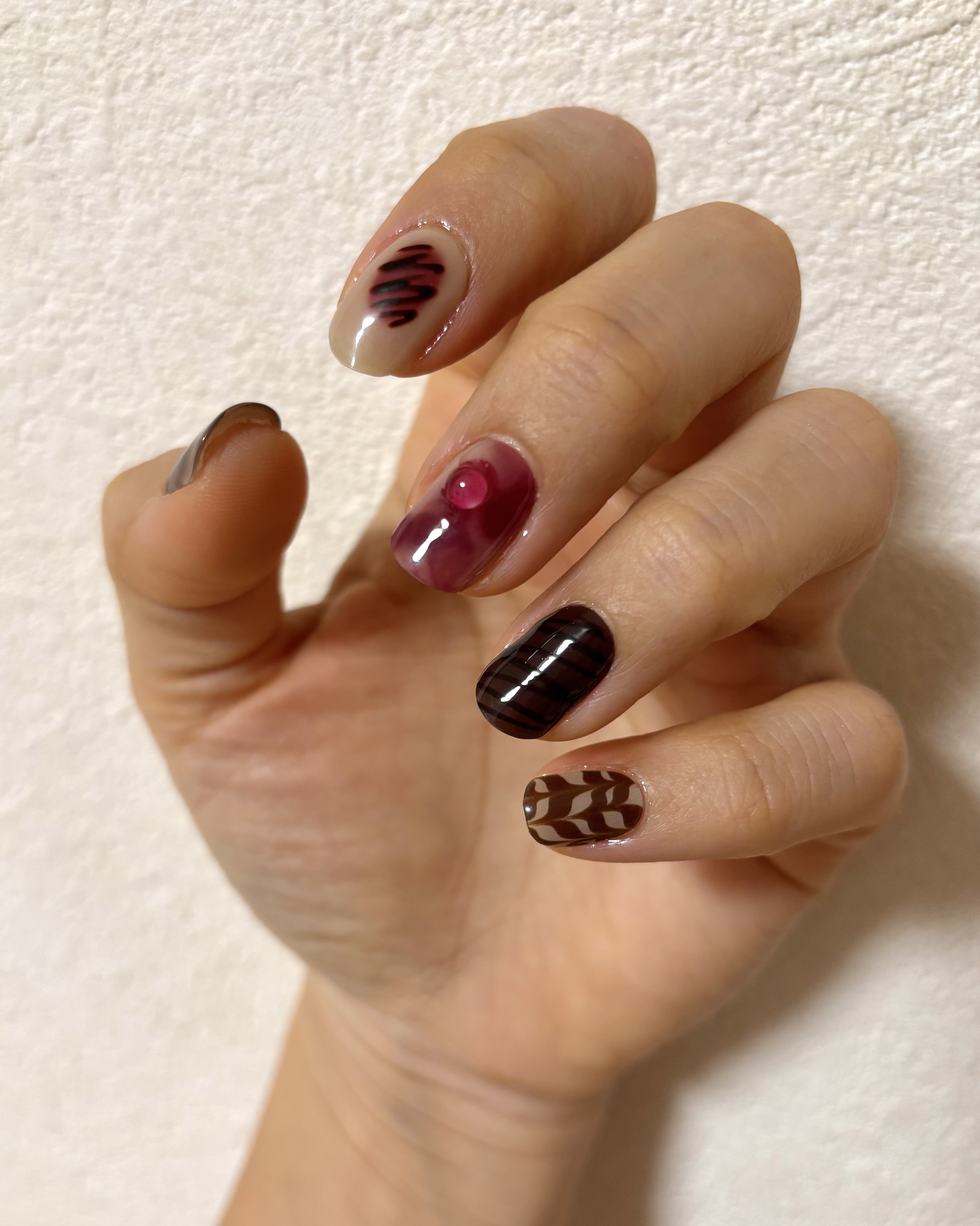 セミキュアジェルネイル（ハンド）/ohora/ネイルシールを使ったクチコミ（2枚目）