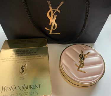 ラディアント タッチ グロウパクト/YVES SAINT LAURENT BEAUTE/クッションファンデーションを使ったクチコミ（1枚目）