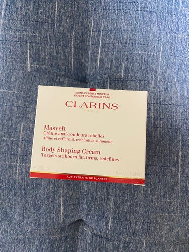 CLARINS クレーム マスヴェルトのクチコミ「クラランスのボディクリームです(*^^*)
誕生日プレゼントに戴きました！！

伸びも良いので.....」（2枚目）