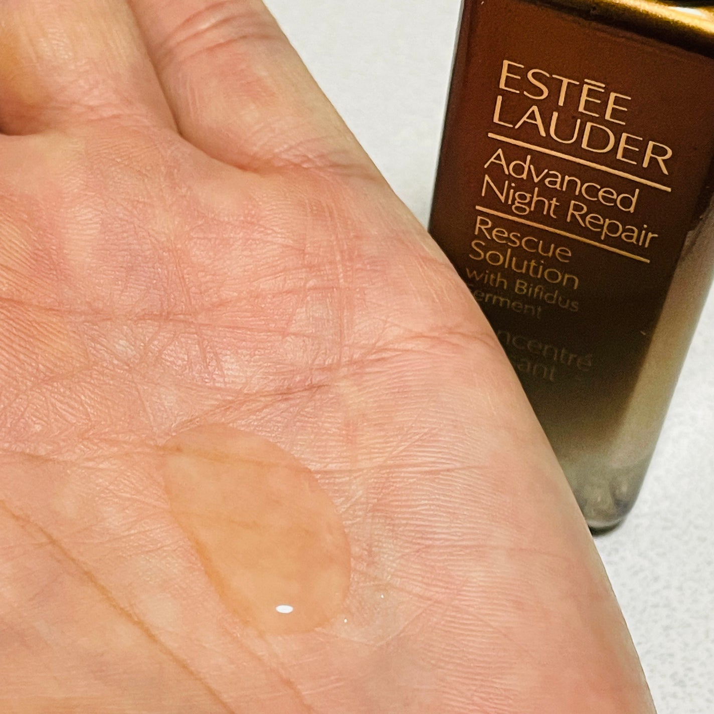 アドバンス ナイト リペア R ソリューション/ESTEE LAUDER/美容液を使ったクチコミ(1枚目)