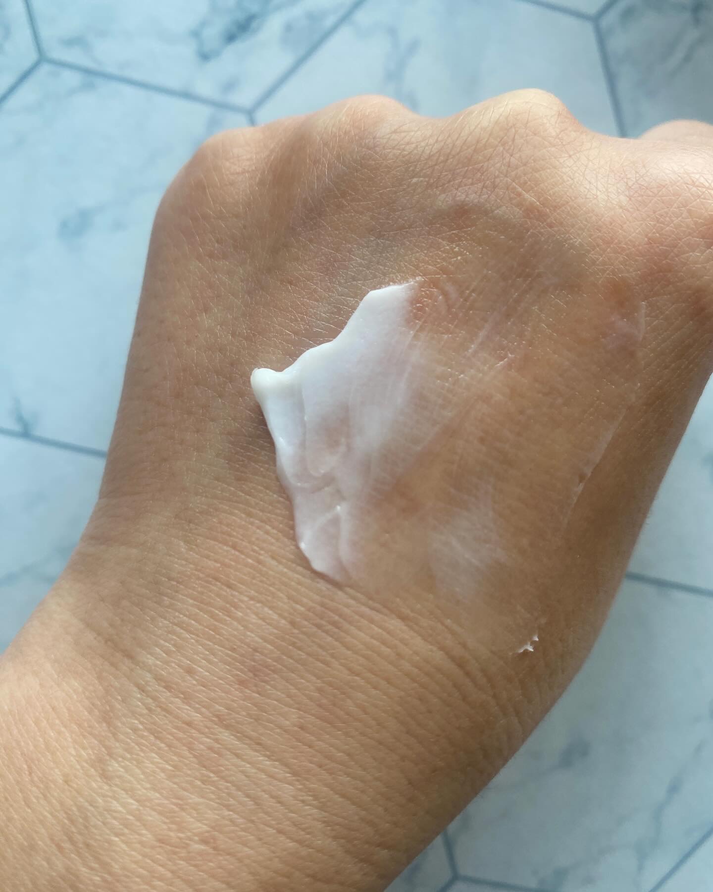 薬用ホワイトケアクリーム/DELIWHITE/デリケートゾーンケアを使ったクチコミ（3枚目）