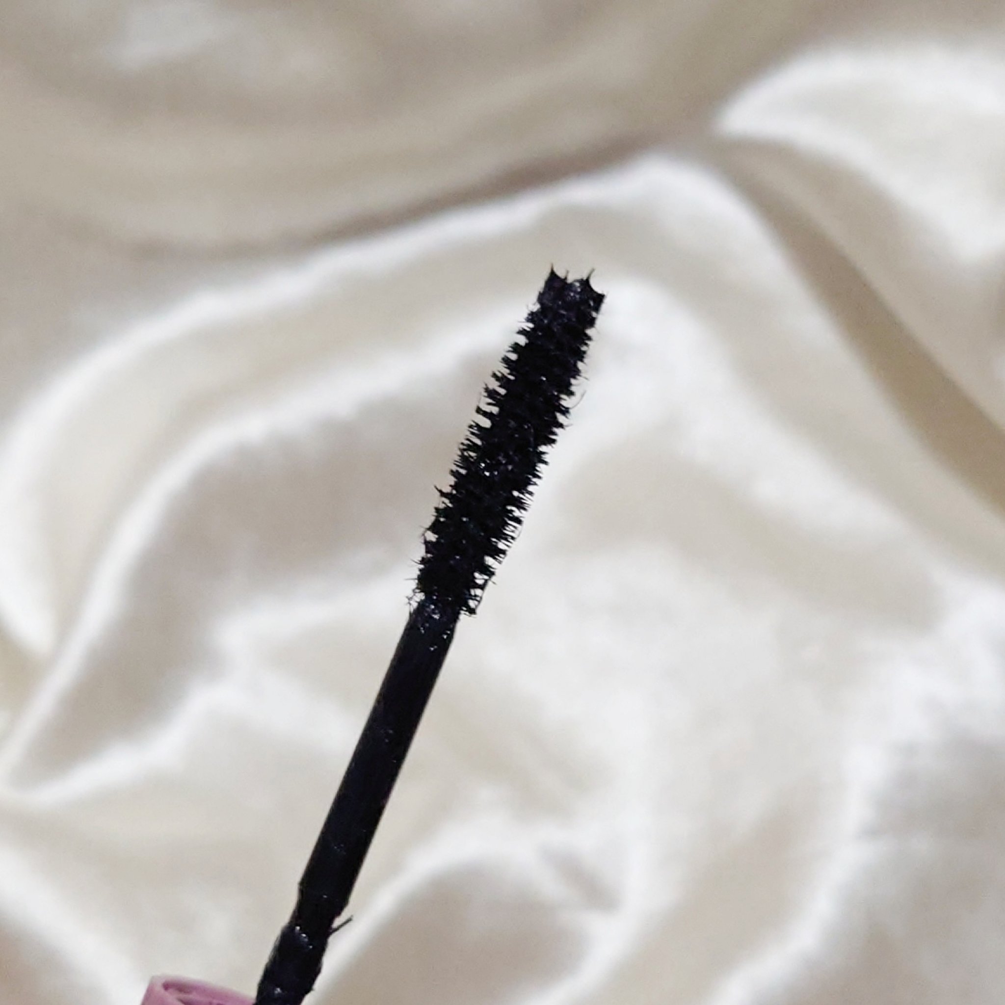 まつパ級 フィルム マスカラ (ロング&ボリューム)/FASIO/マスカラを使ったクチコミ（3枚目）